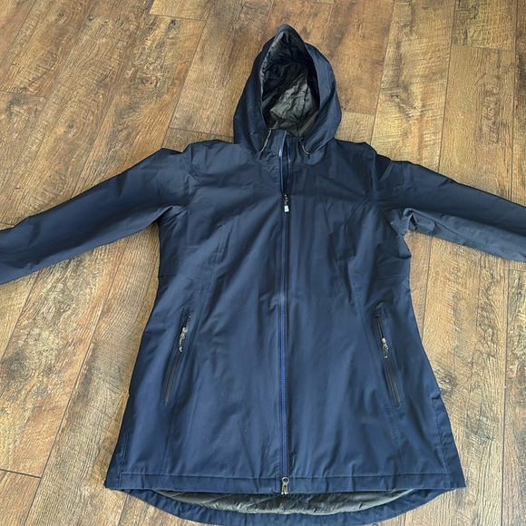 Eddie Bauer Jackets & Blazers - Petite Insulated Rain Jacket LP - Navy - Perfect for Spring!